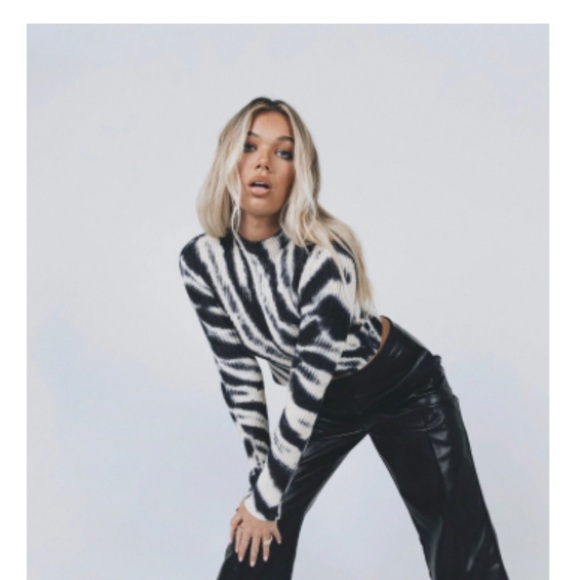 NWOT Cropped Tie-Dye Knit - Picture 1 of 5